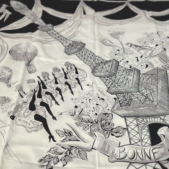 Giant Vintage 1997 Dana Buchman Paris Scene Scarf W/ French Landmarks - Picture 12 of 12